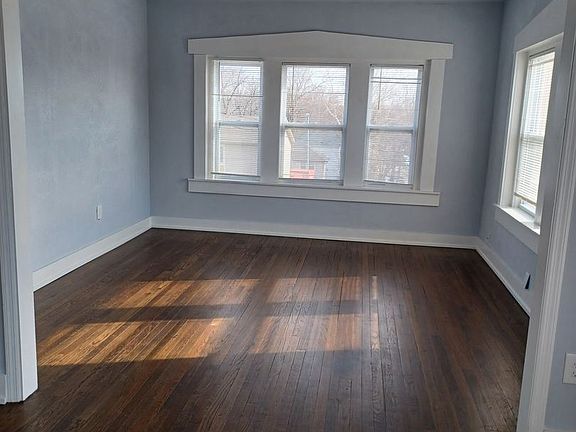 2nd image of 1010 Prospect Ave #10798162