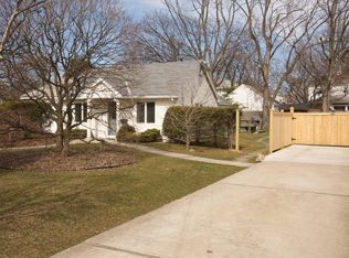 393 Locust St, South Hempstead, NY 11550