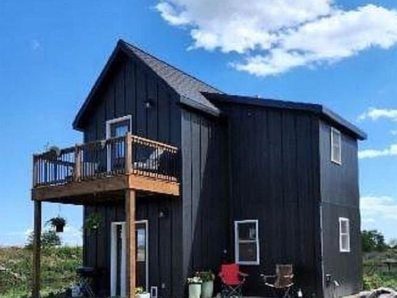 3rd image of 245 Wildwood Dr