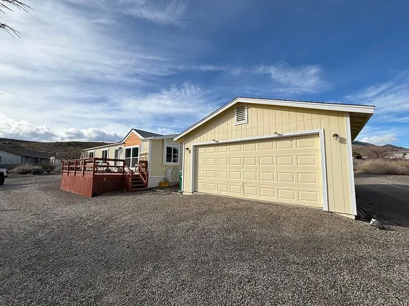 157 Huckleberry Way, Dayton, NV 89403