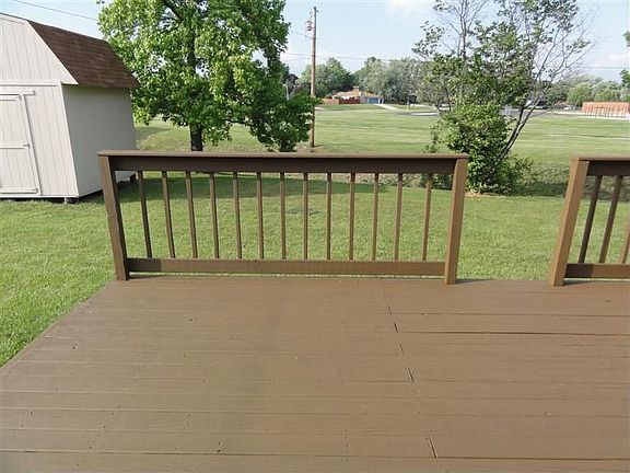 5th image of 102 Havenwood Dr