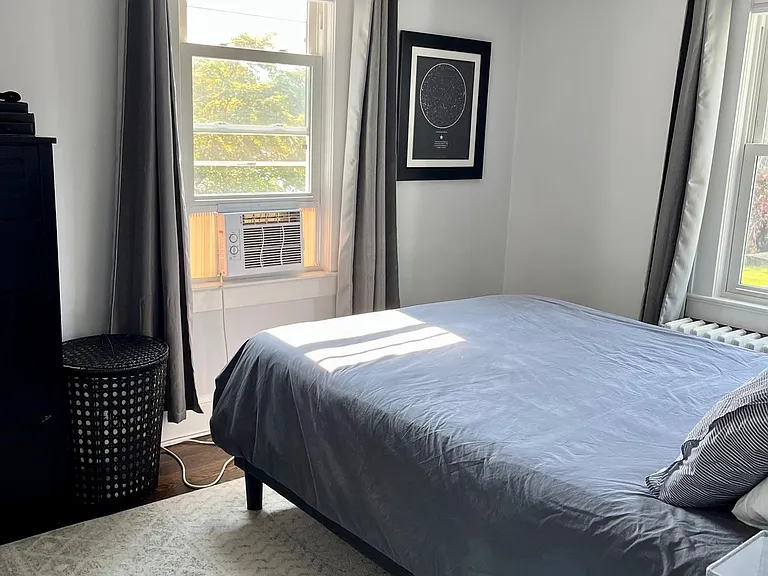 20 Sherman Ave — Photo 7