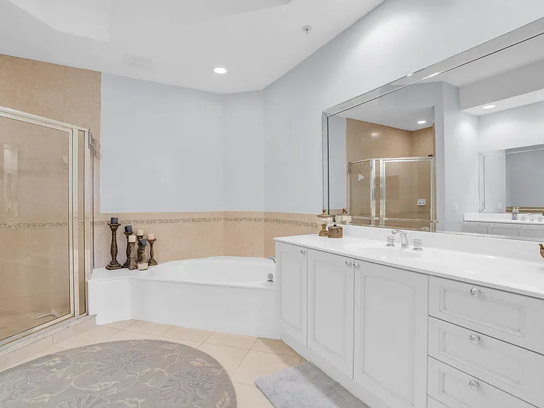 9006 Cascada Way #1 — Photo 19