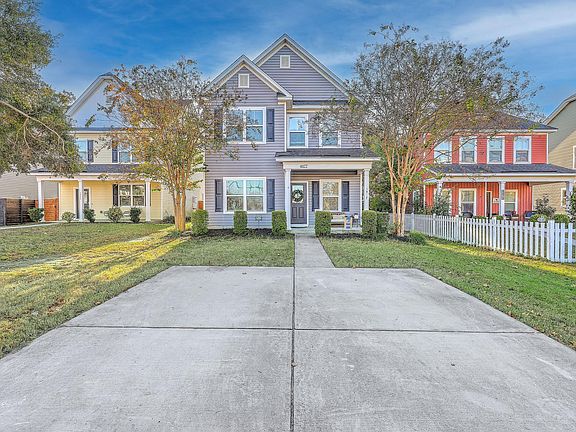 2nd image of 4977 Chateau Ave