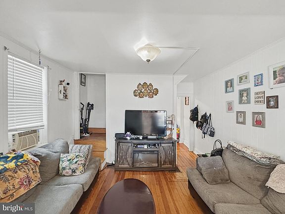5th image of 408 Fairview Ave