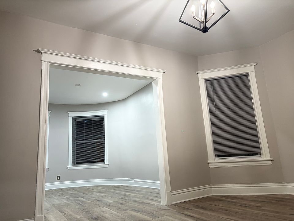 1st image of 6344 S Vernon Ave #2