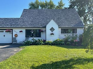 1662 Broadway, Grand Island, NY 14072