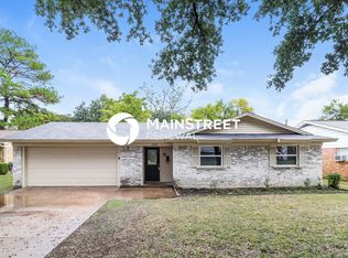 1912 Rindie St, Irving, TX 75060