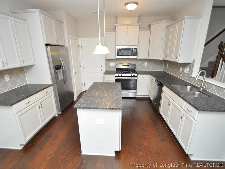 1107 Summer Meadow Dr — Photo 10