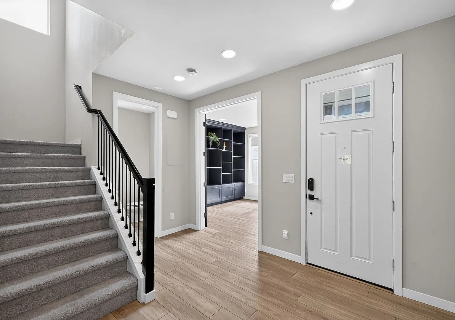 Spacious 4BR House in Tacoma — Photo 2