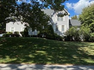 53 Farm Dr, Cumberland, RI 02864