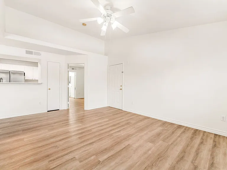 2300 E Silverado Ranch Blvd #2116 — Photo 9