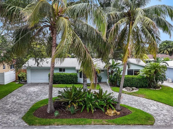 1931 NE 28th Court, Lighthouse Point, FL 33064