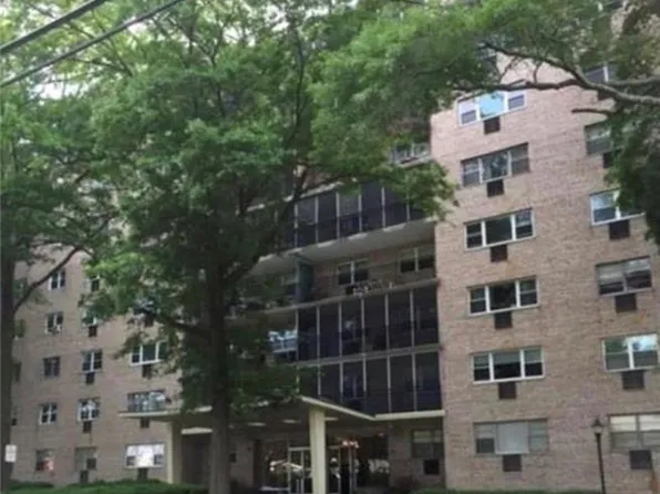25 Cartright Street #4H, Bridgeport, CT 06604
