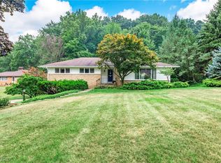 4712 Hillside Rd, Independence, OH 44131