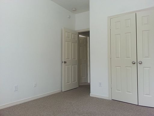 5th image of 4218 Brinkley St
