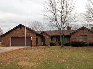 28056 East Dr, West Harrison, IN 47060