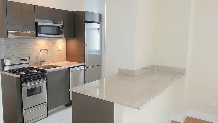 Rented by Stonehenge NYC LLC | media 4