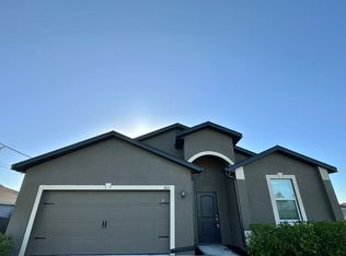3821 NE 9th Pl, Cape Coral, FL 33909
