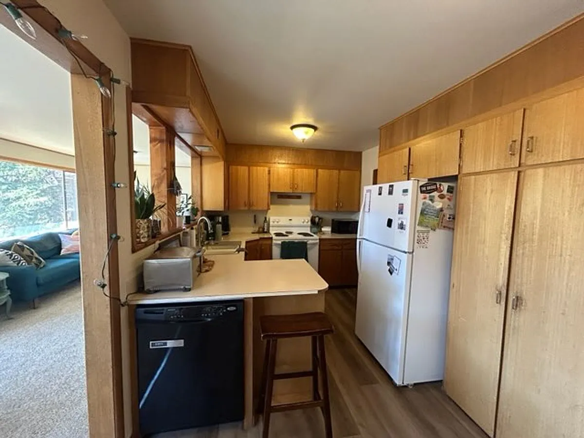 Building Photo - 625 Sopris Dr
