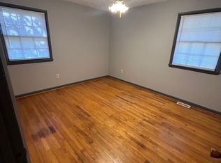 501 Rosewood Rd, Fairmont, NC 28340