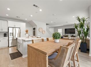 250 W Ridgewood, Long Beach, CA 90805