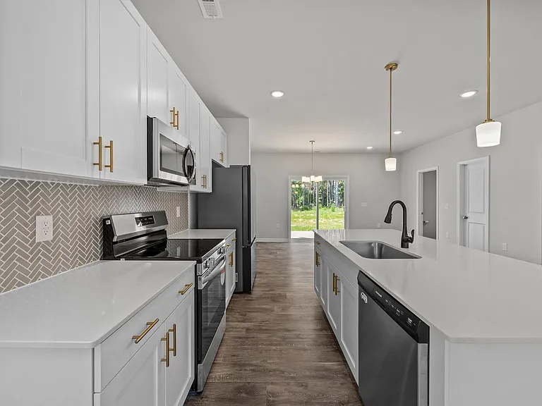 200 Beacon Hill Rd — Photo 18