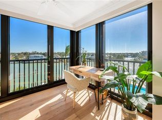 2400 Gulf Shore Blvd N APT 501, Naples, FL 34103