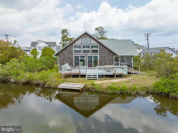 400 Plymouth Rd, Bethany Beach, DE 19930