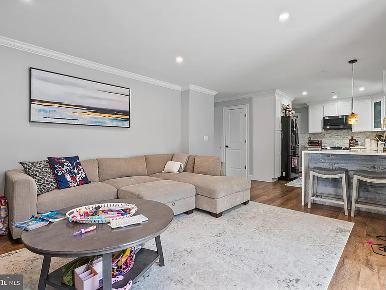 2 Lee Ct — Photo 17