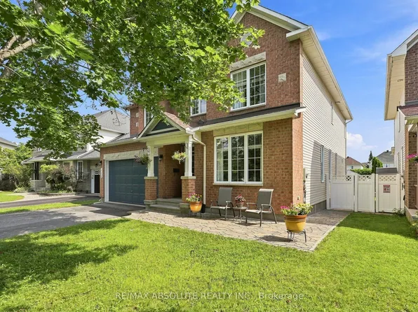 2158 Valenceville Cres, Ottawa, ON K4A 4K4