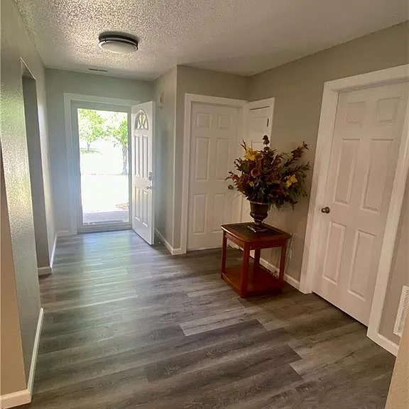 1387 Blue Heron Ln — Photo 2