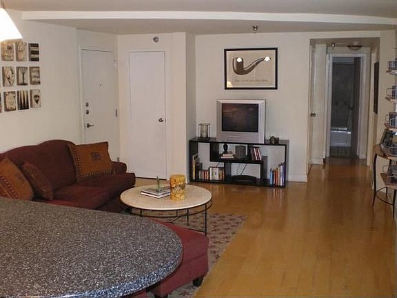 Washer/dryer plus lots of closet space.