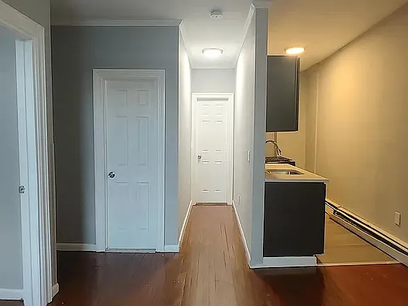 54 Johnston St #1 — Photo 6