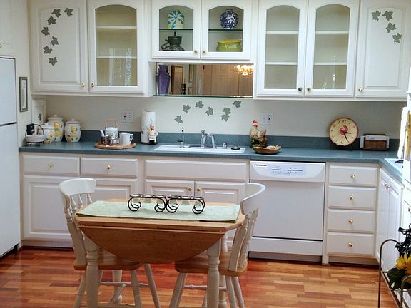 Upgraded Kitchen