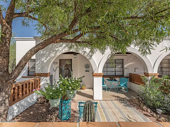 329 S Paseo Tierra, Green Valley, AZ 85614