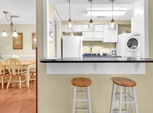 850 Mallery St APT H9, Saint Simons Island, GA 31522