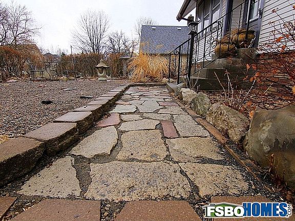 Front Side Walk to Entry