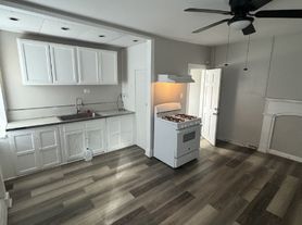 4 Cuyler St, Albany, NY