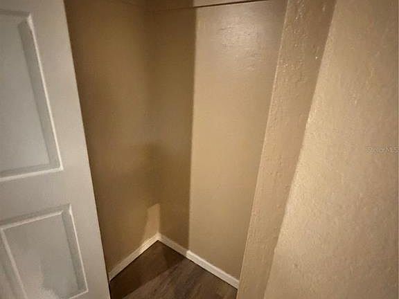 4th image of 410 W Howry Ave #D