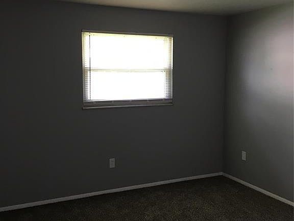 2nd image of 317 12th St