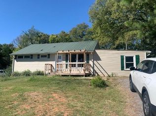 490 Louisiana Ave, Clarksville, TN 37042