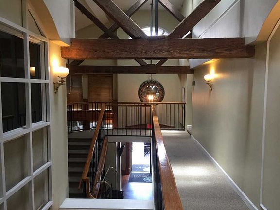 2nd image of 209 S Adams St #201