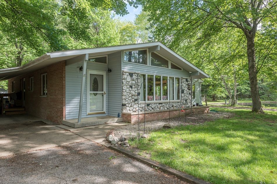 1st image of 3616 E Jane Dr
