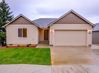 335 NW 6th St, Willamina, OR