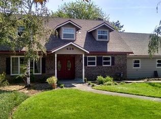 435 Black Oak Dr, Medford, OR