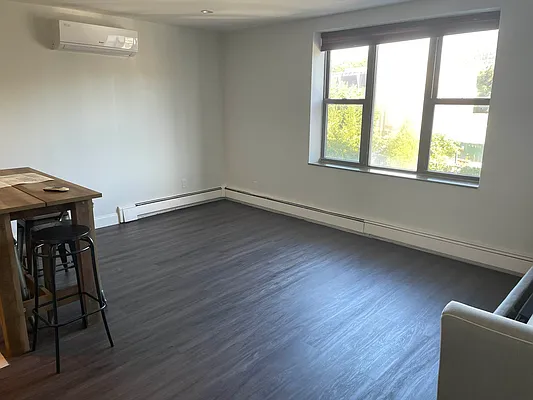 Rented by NY Space Finders Inc. | media 3