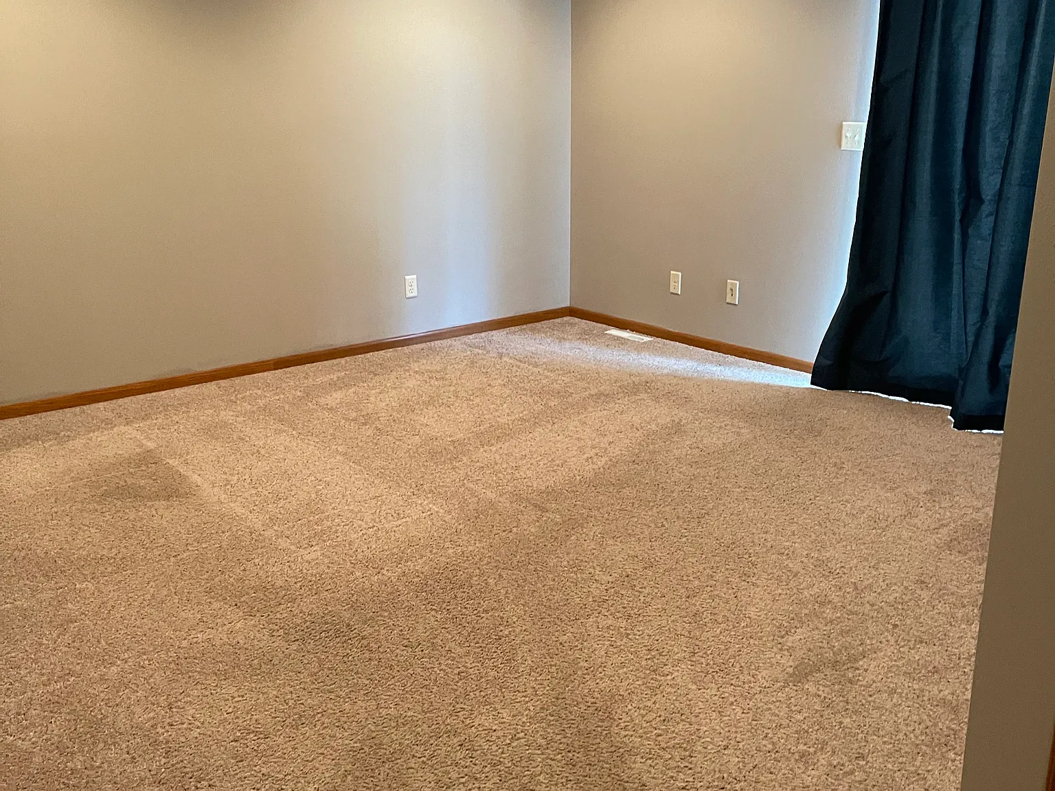 3 bed, 3.5 bath, 2000 sqft, $2,050 — Photo 4