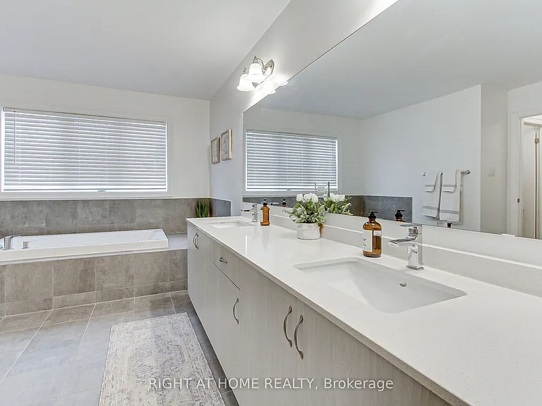 29 Pear Blossom Way — Photo 24
