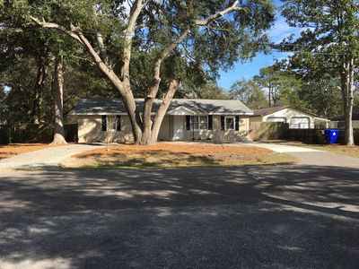 1220 Sea Aire Dr, Charleston, SC, 29412